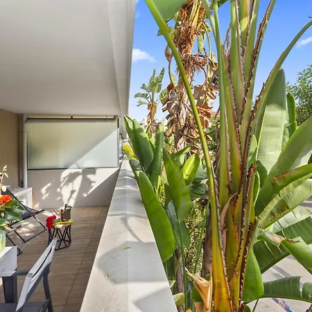 Appartement Saphir - Superbe 2 Pieces -piscine - Parking - A 1 Minute Roquebrune-Cap-Martin