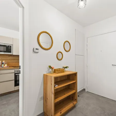 Saphir - Superbe 2 Pieces -piscine - Parking - A 1 Minute Roquebrune-Cap-Martin
